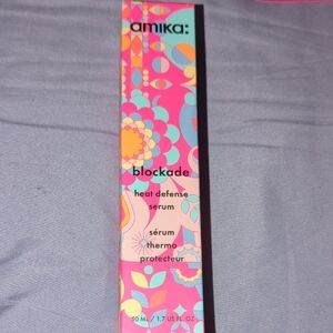 Amika Blockade